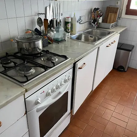отдельный этаж-апартаменты в традиционном испанском доме Apartment Pratdip