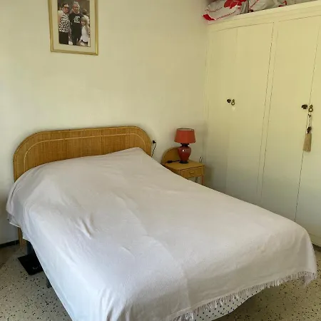 Apartment отдельный этаж-апартаменты в традиционном испанском доме
