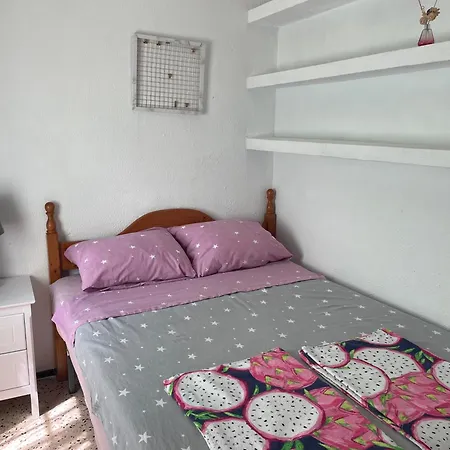 отдельный этаж-апартаменты в традиционном испанском доме Apartment
